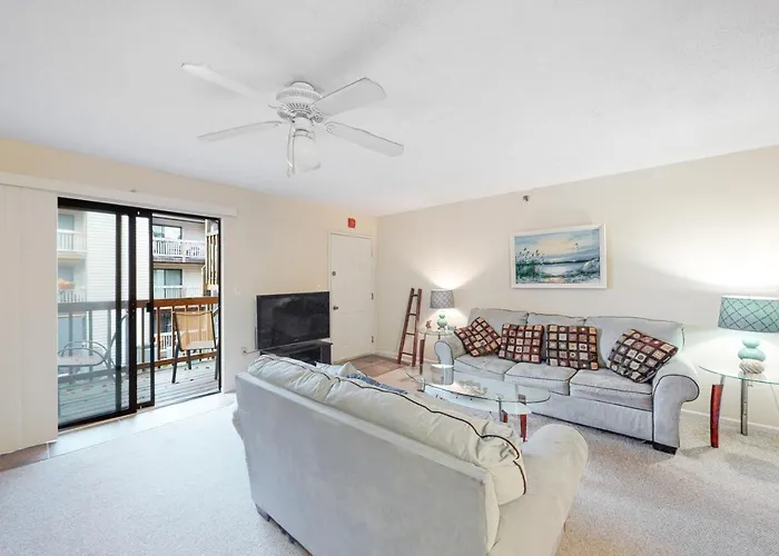 Apartment Sandalwood 203b